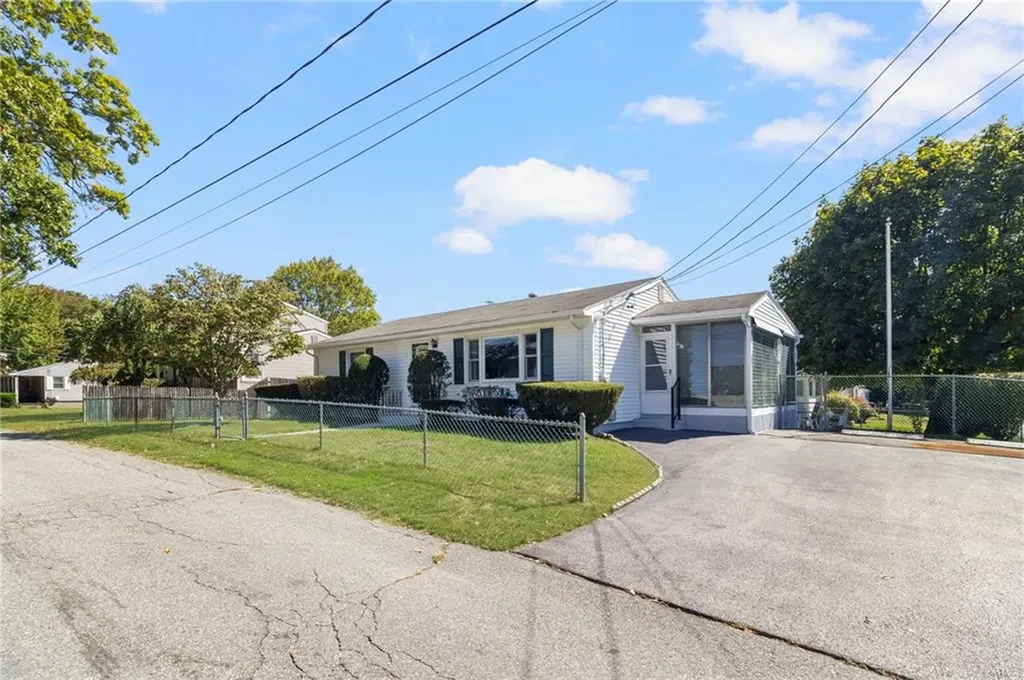 59 Alexander Street North Providence RI 02904