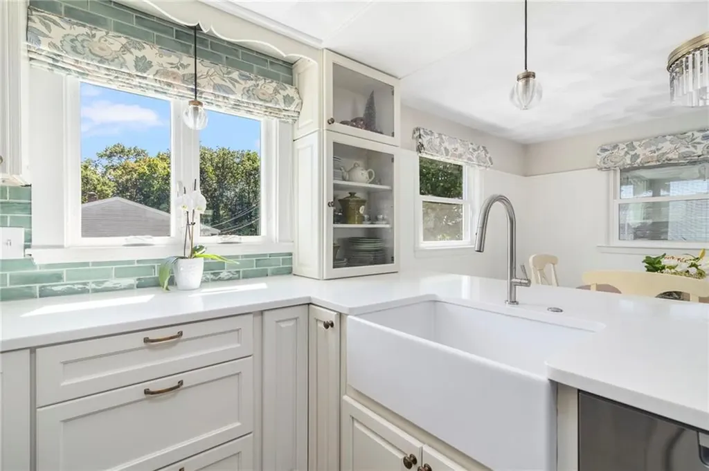 59 Alexander Street North Providence RI 02904
