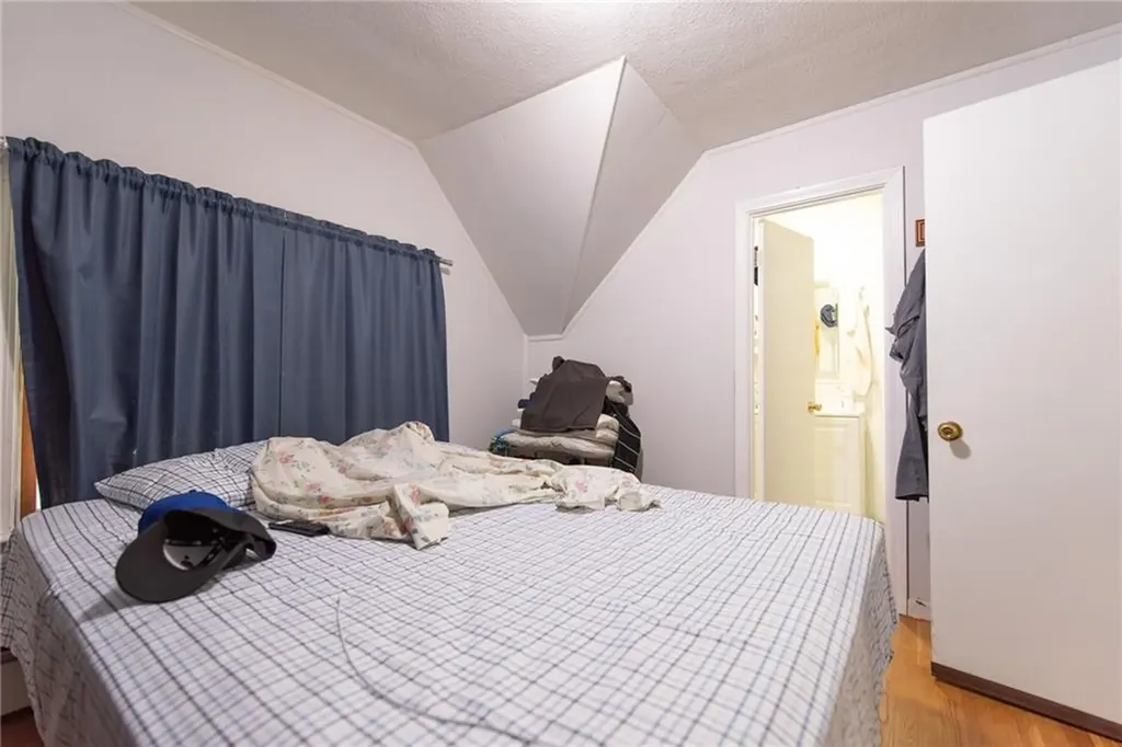 48 50 Pomona Avenue Providence RI 02908