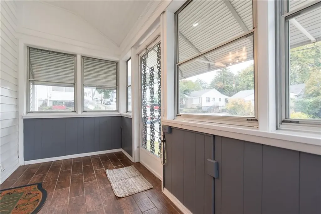 48 50 Pomona Avenue Providence RI 02908