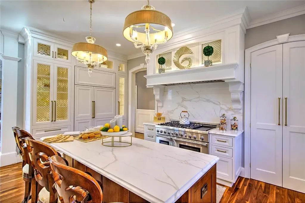 4 Pine Tree Lane Lincoln RI 02865