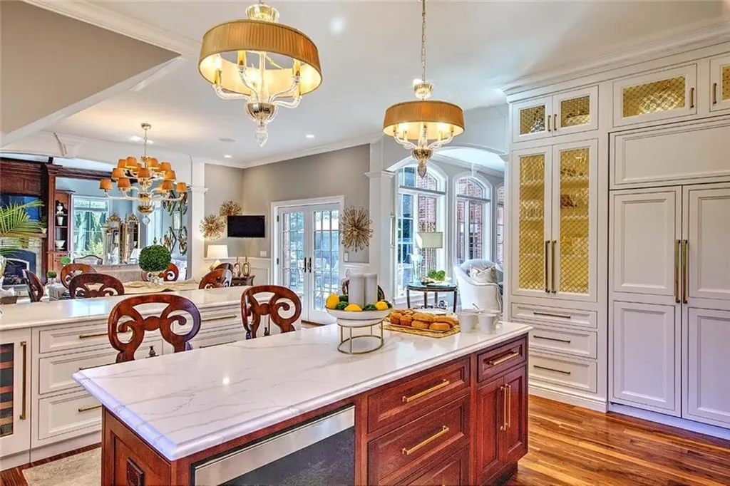 4 Pine Tree Lane Lincoln RI 02865