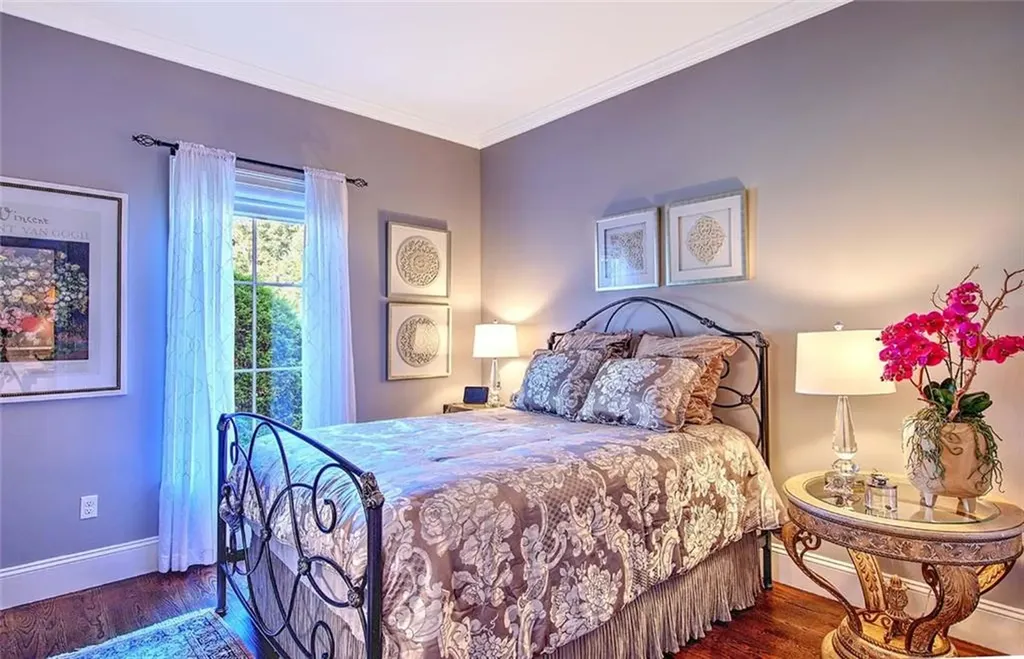 4 Pine Tree Lane Lincoln RI 02865
