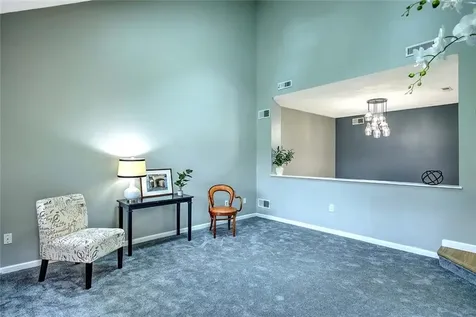 75 Valley Green Court North Providence RI 02904