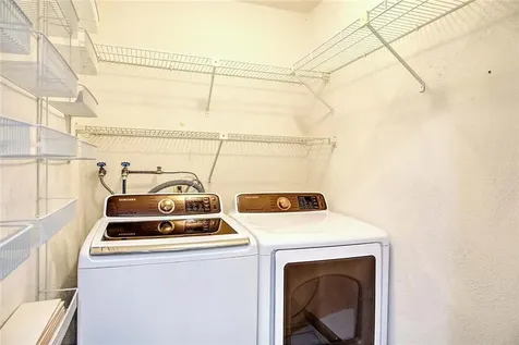 75 Valley Green Court North Providence RI 02904