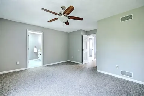 75 Valley Green Court North Providence RI 02904