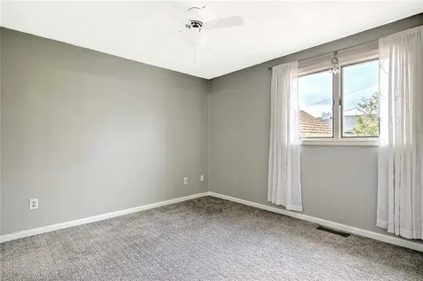 75 Valley Green Court North Providence RI 02904