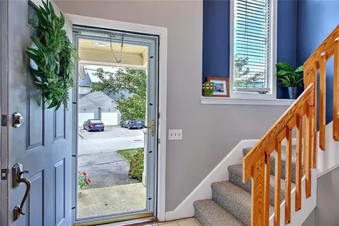 75 Valley Green Court North Providence RI 02904