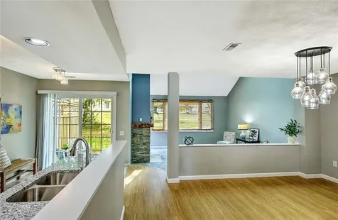 75 Valley Green Court North Providence RI 02904