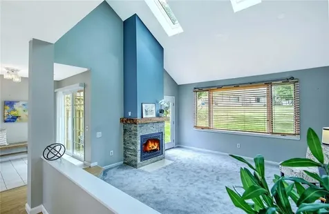 75 Valley Green Court North Providence RI 02904