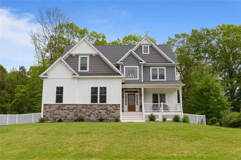 25 Kristin Drive Cranston RI 02921