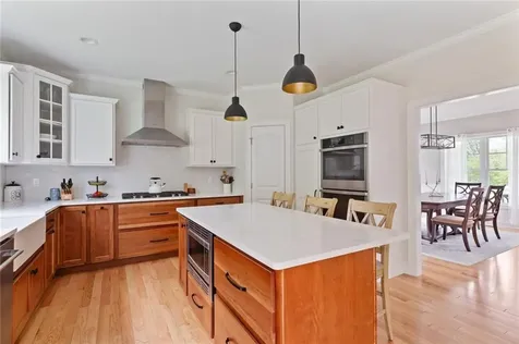 25 Kristin Drive Cranston RI 02921