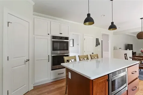 25 Kristin Drive Cranston RI 02921