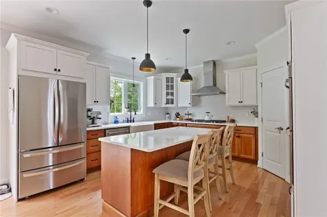 25 Kristin Drive Cranston RI 02921