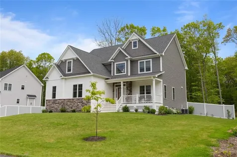 25 Kristin Drive Cranston RI 02921