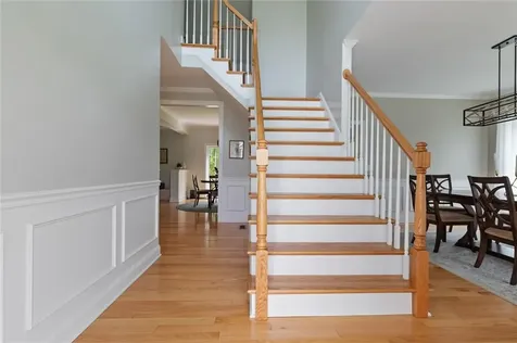 25 Kristin Drive Cranston RI 02921