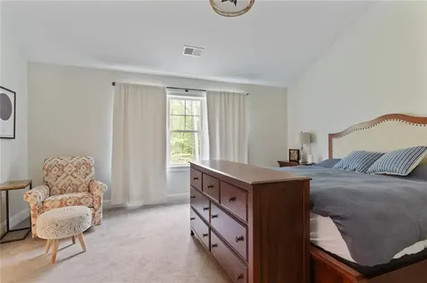 25 Kristin Drive Cranston RI 02921