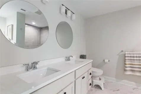 25 Kristin Drive Cranston RI 02921