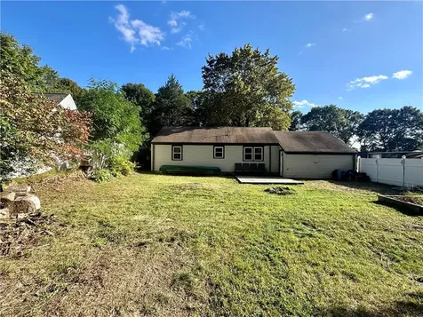 11 Dexter Street Coventry RI 02816