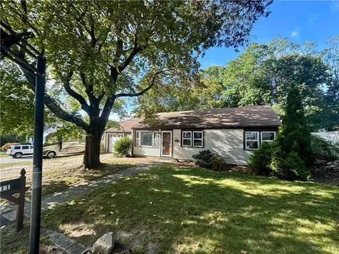 11 Dexter Street Coventry RI 02816