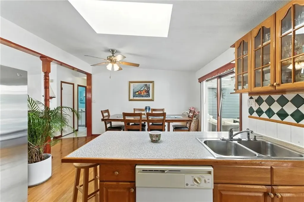 26 Bowles Court Pawtucket RI 02860