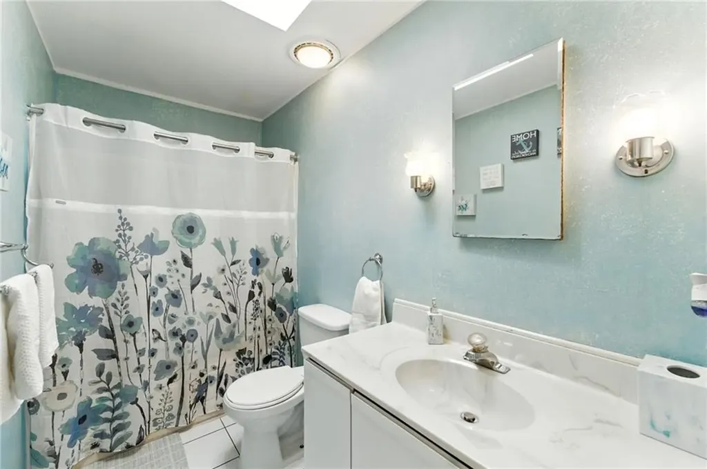 26 Bowles Court Pawtucket RI 02860
