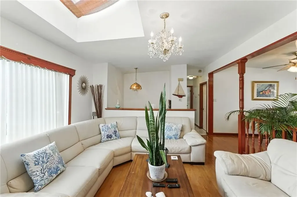 26 Bowles Court Pawtucket RI 02860