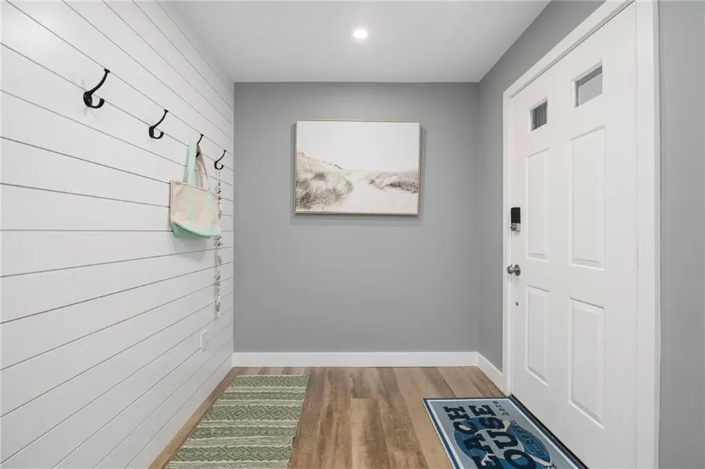 4960 South County Trail Charlestown RI 02813