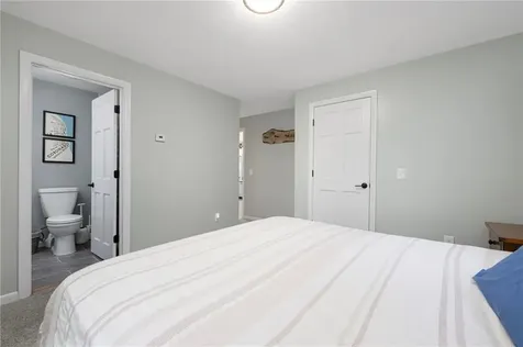 4960 South County Trail Charlestown RI 02813