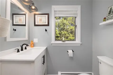 4960 South County Trail Charlestown RI 02813