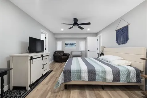 4960 South County Trail Charlestown RI 02813