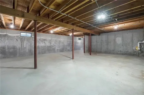 4960 South County Trail Charlestown RI 02813