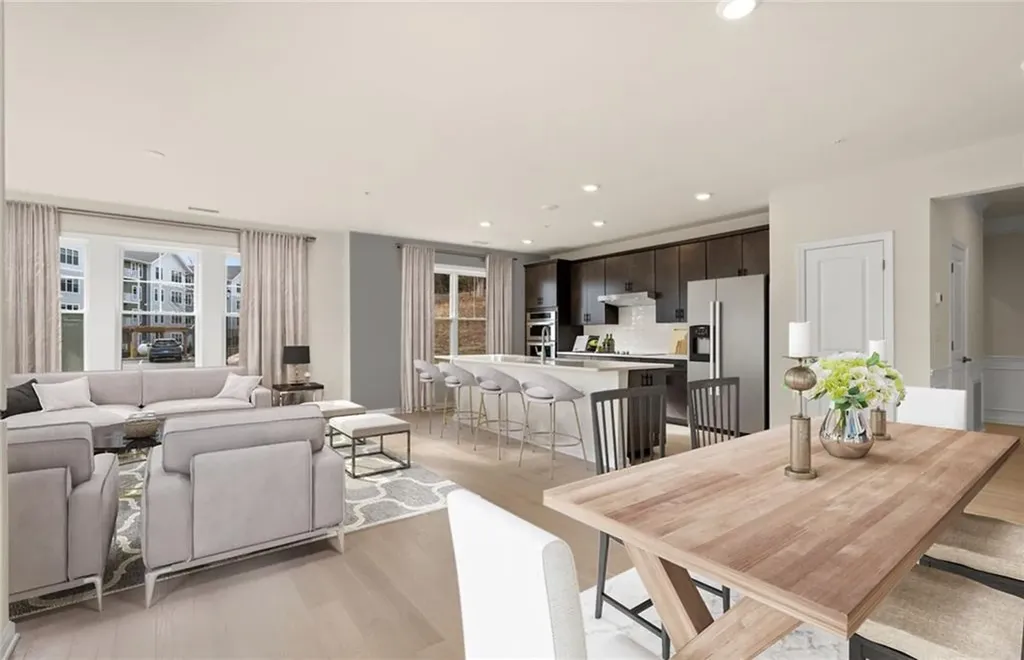 141 East Point Drive East Providence RI 02916