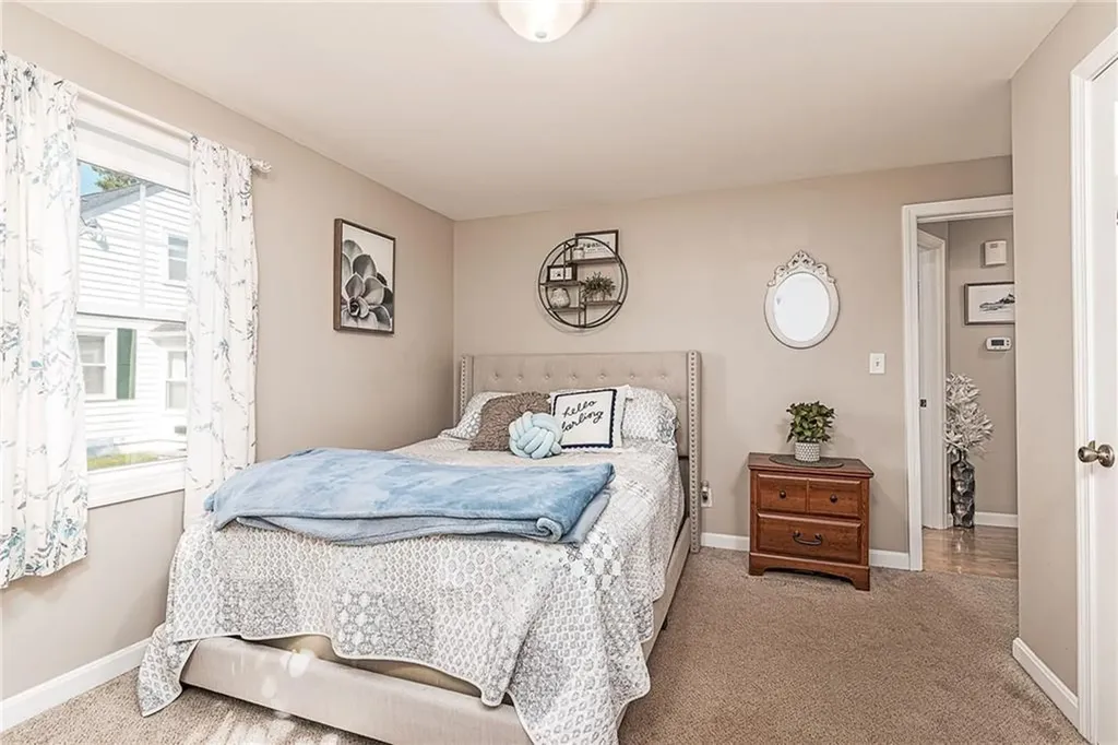 116 Stearns Street Pawtucket RI 02861