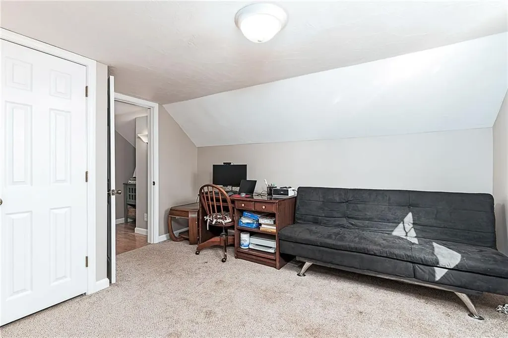 116 Stearns Street Pawtucket RI 02861