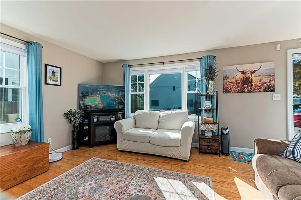 116 Stearns Street Pawtucket RI 02861