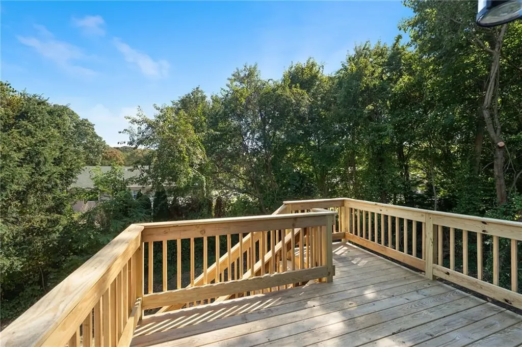 7 Laneway Court Narragansett RI 02882