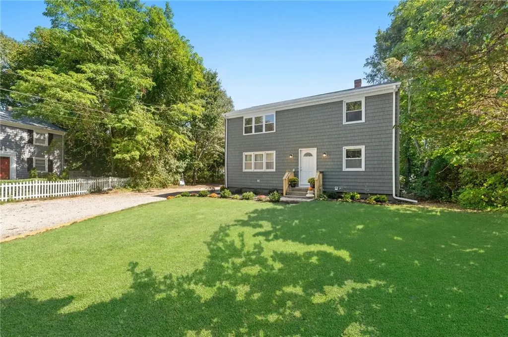 7 Laneway Court Narragansett RI 02882