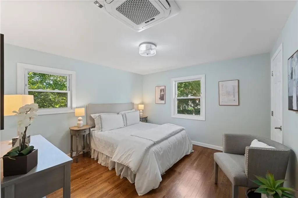 7 Laneway Court Narragansett RI 02882