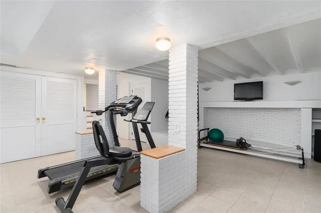 78 Timberline Road Warwick RI 02886