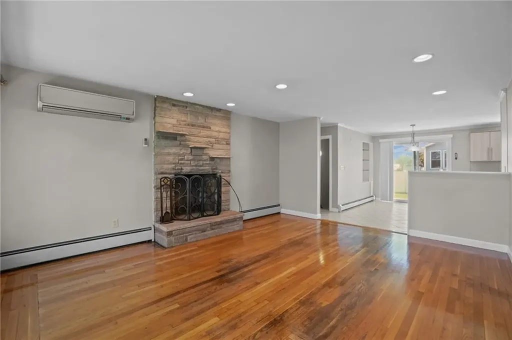 1 Benjamin Drive North Providence RI 02904