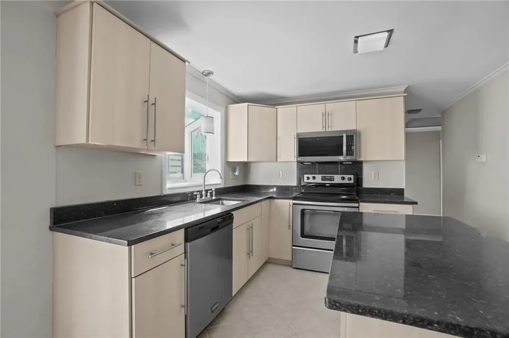 1 Benjamin Drive North Providence RI 02904