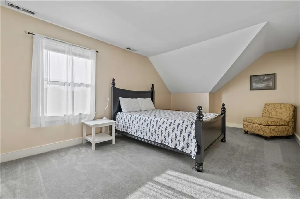 279 North Road Hopkinton RI 02833