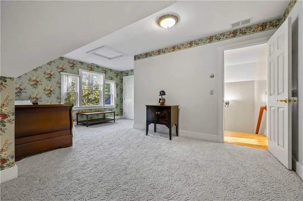 279 North Road Hopkinton RI 02833