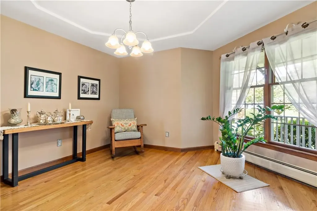 51 Coral Lane Tiverton RI 02878