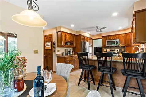 51 Coral Lane Tiverton RI 02878