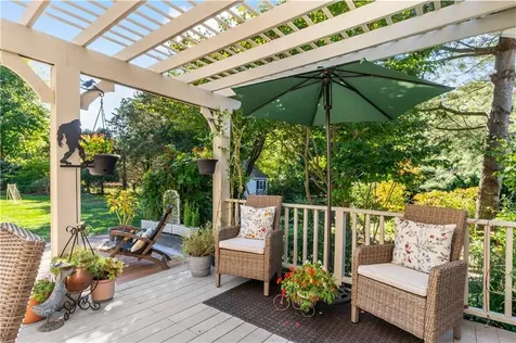 51 Coral Lane Tiverton RI 02878