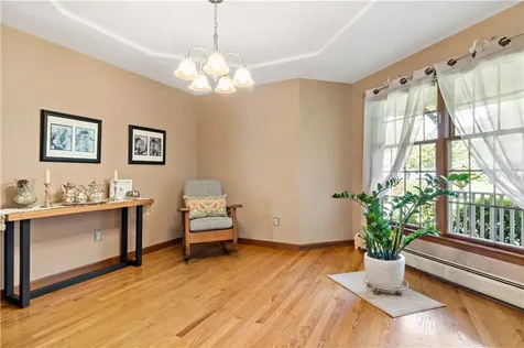 51 Coral Lane Tiverton RI 02878