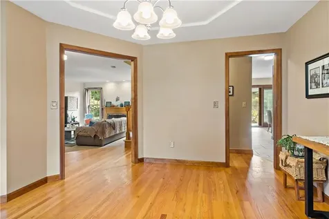 51 Coral Lane Tiverton RI 02878