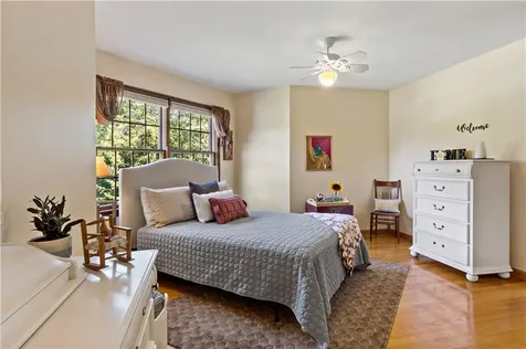 51 Coral Lane Tiverton RI 02878